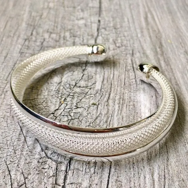 925 STAMPED STERLING SILVER PLATED TWISTED MESH CUFF BANGLE