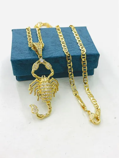 CZ Scorpion Necklace Charm Pendant with Mariner Link Chain 20" for Mens Womens / Cadena y Dije de Escorpión para Hombre y Mujer Oro Laminado