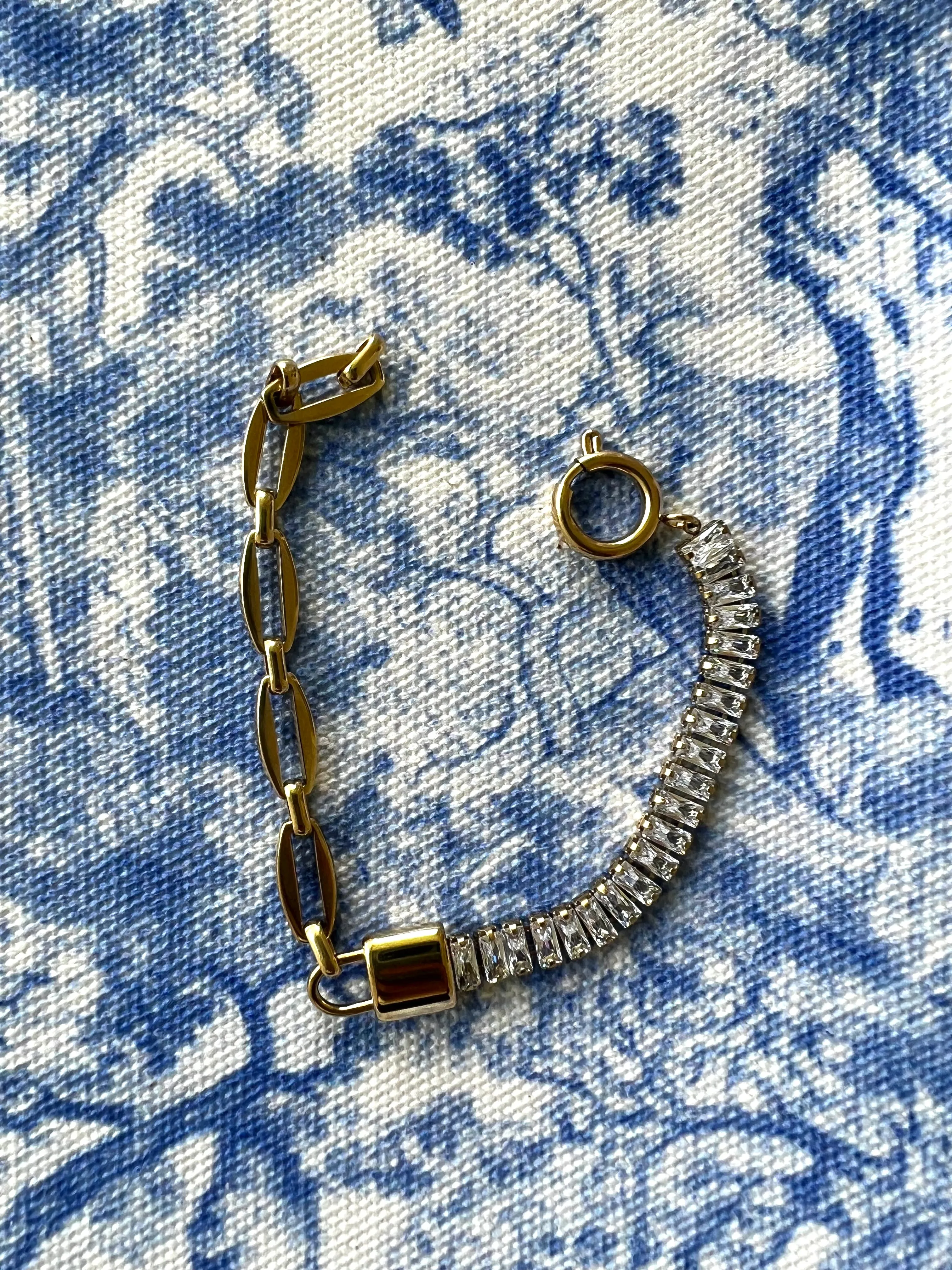 Gold Jewel   Chain Links Bracelet