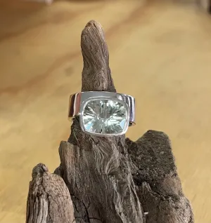 Green Amethyst Offset Ring in silver Ai288s