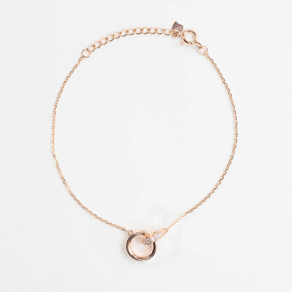 Interlocking CZ Circles Bracelet