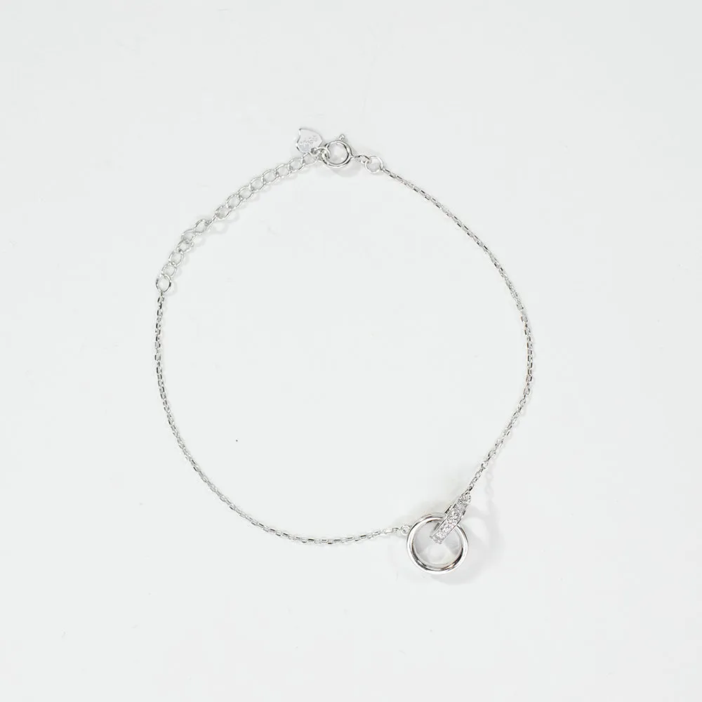 Interlocking CZ Circles Bracelet