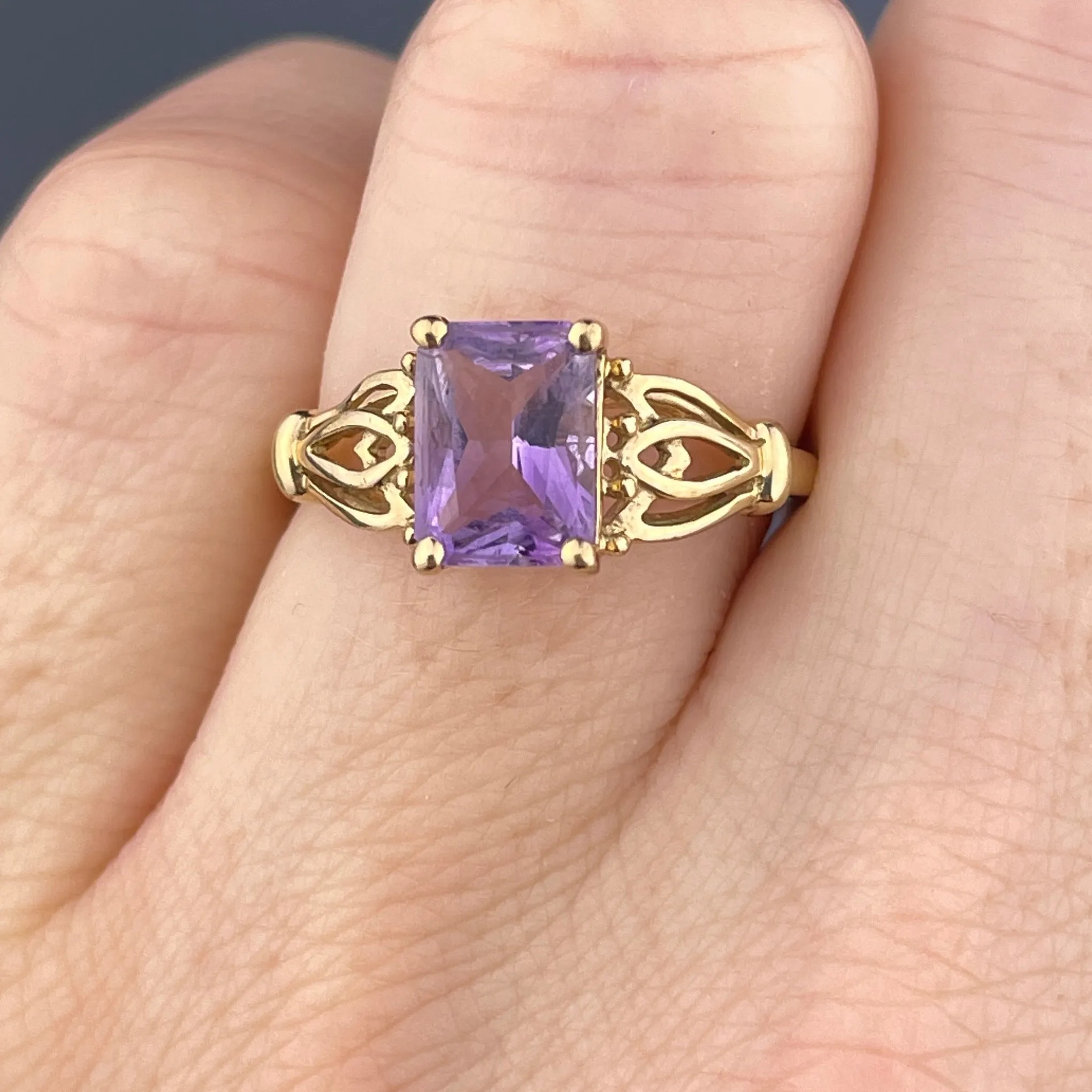 Vintage Gold Filigree Amethyst Solitaire Ring, Sz 6 3/4