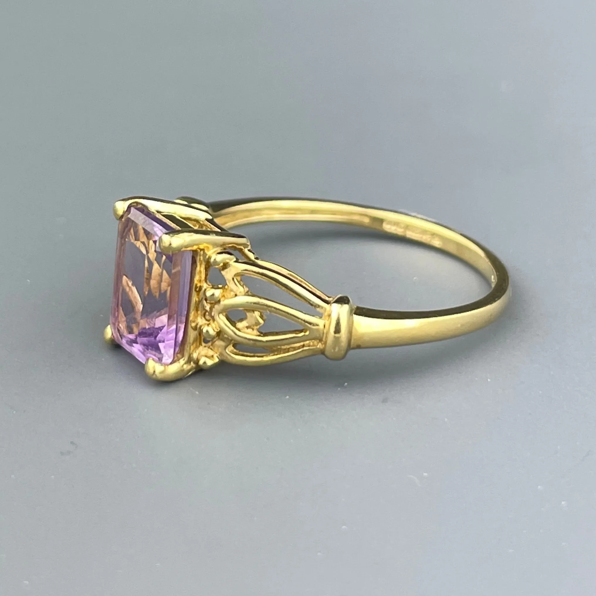 Vintage Gold Filigree Amethyst Solitaire Ring, Sz 6 3/4