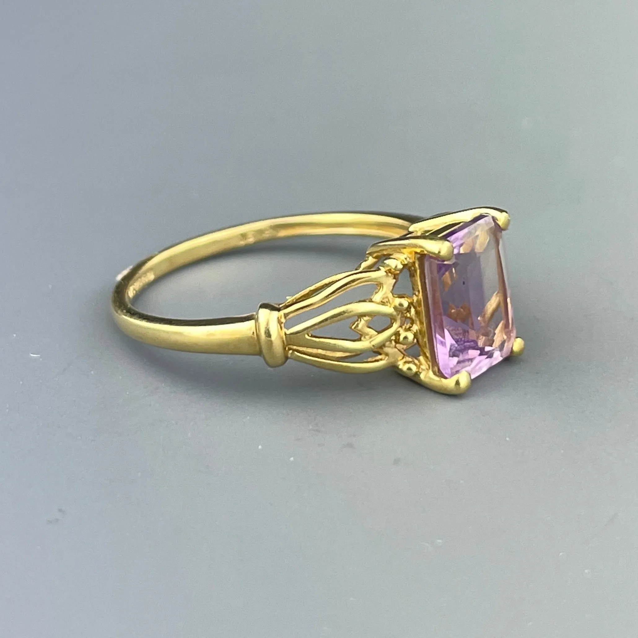 Vintage Gold Filigree Amethyst Solitaire Ring, Sz 6 3/4