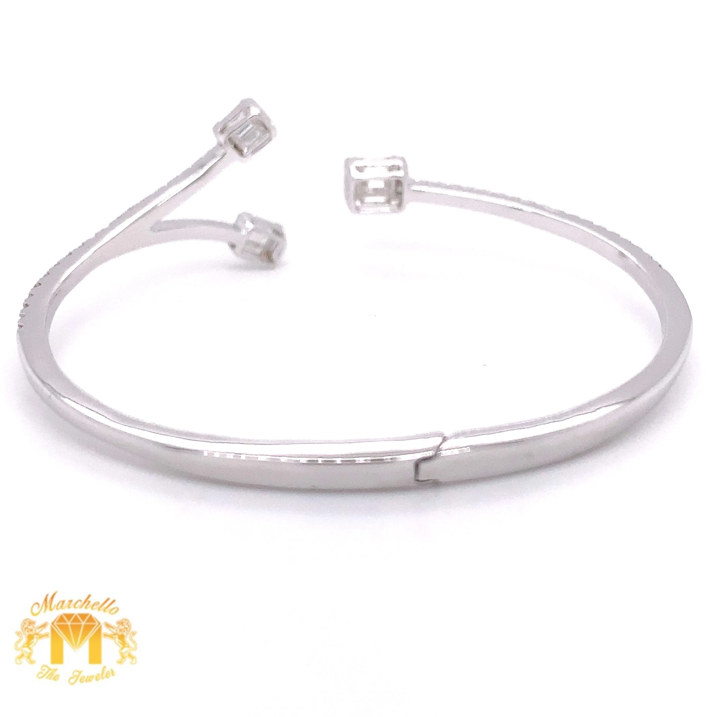 VVS/vs high clarity diamonds set in a 18k White Gold Bangle Bracelet with (fancy Baguette & Round Diamond)